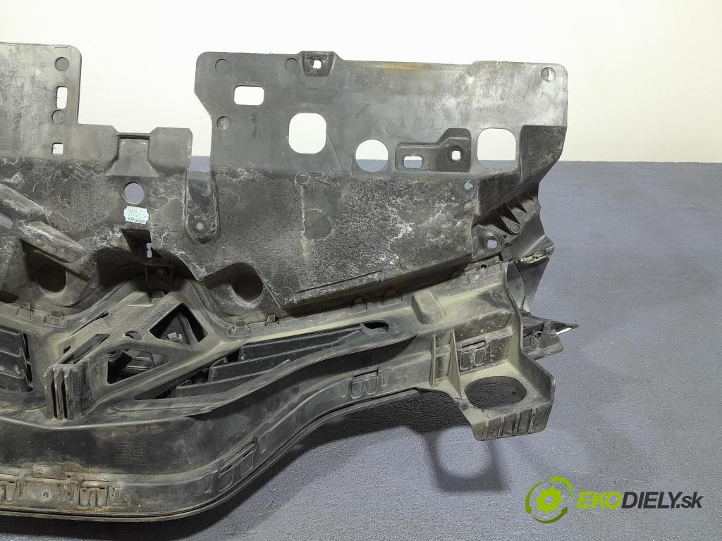 Renault Captur 2013 mřížka / Gril: 623102335R