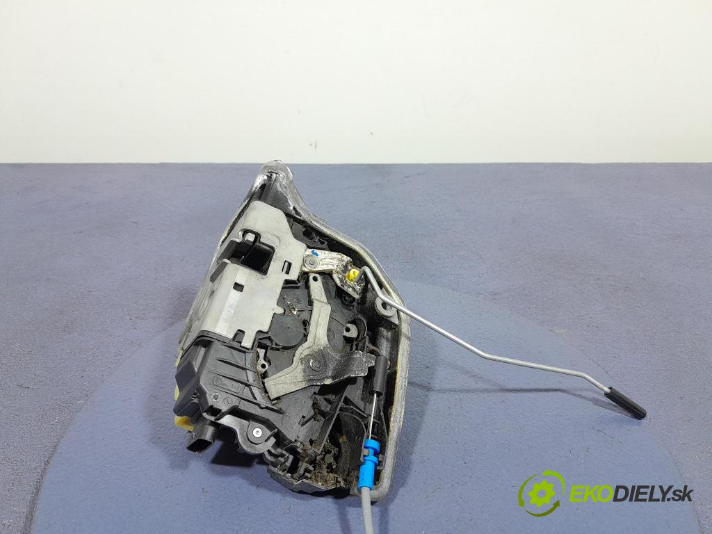 Bmw X7 2021 zámok dvere Predné Vľavo: 7477699