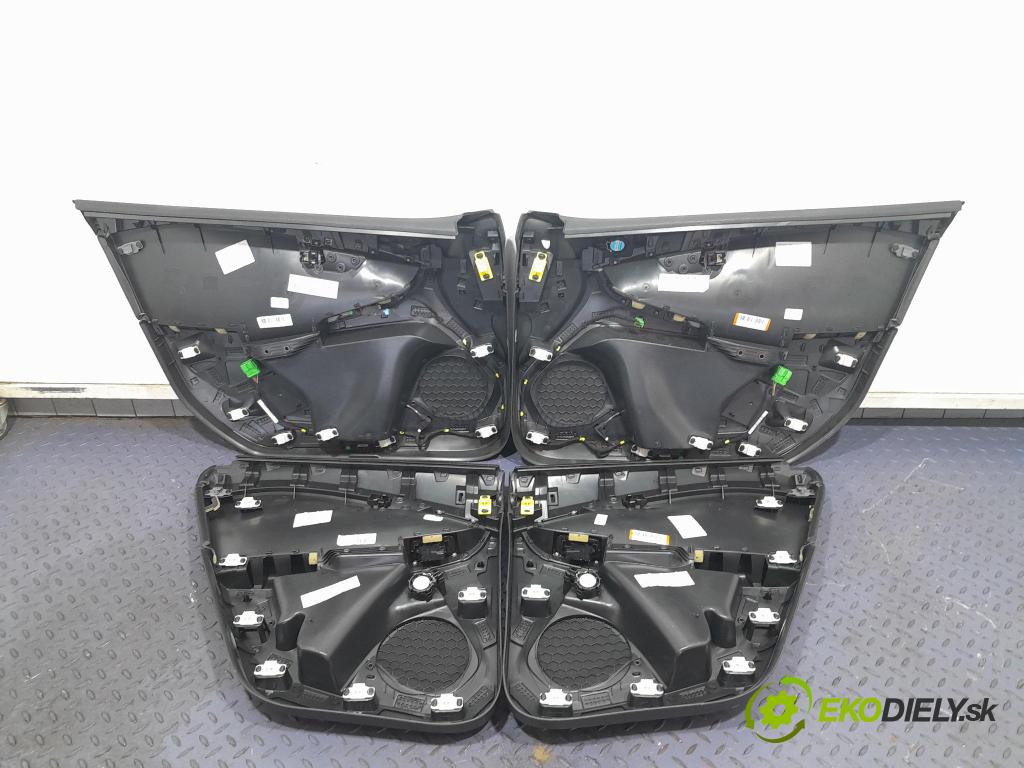 Volvo V40 2014 sedačke: Soubor. 