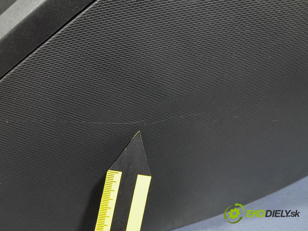 Renault Captur 2013 kryt Plast: Interiéry: 969129343R