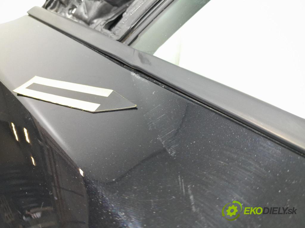 Volvo V40 2014 dvere Predné Vľavo: