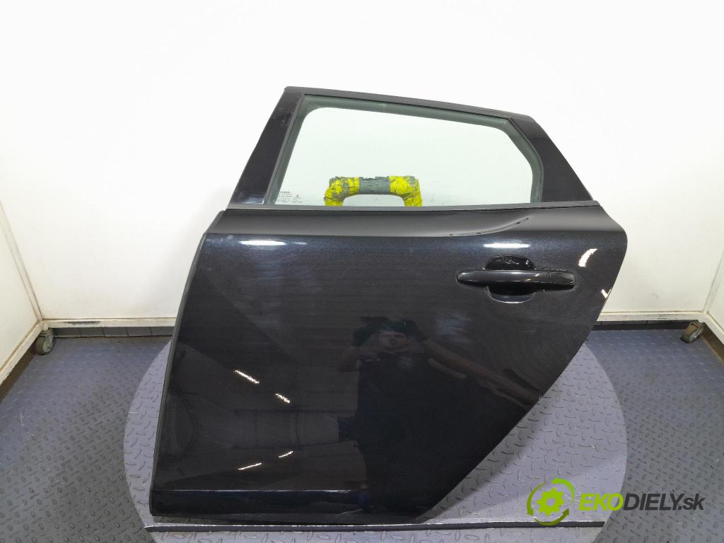 Volvo V40 2014 dveře Zad: Vlevo, odjet:
