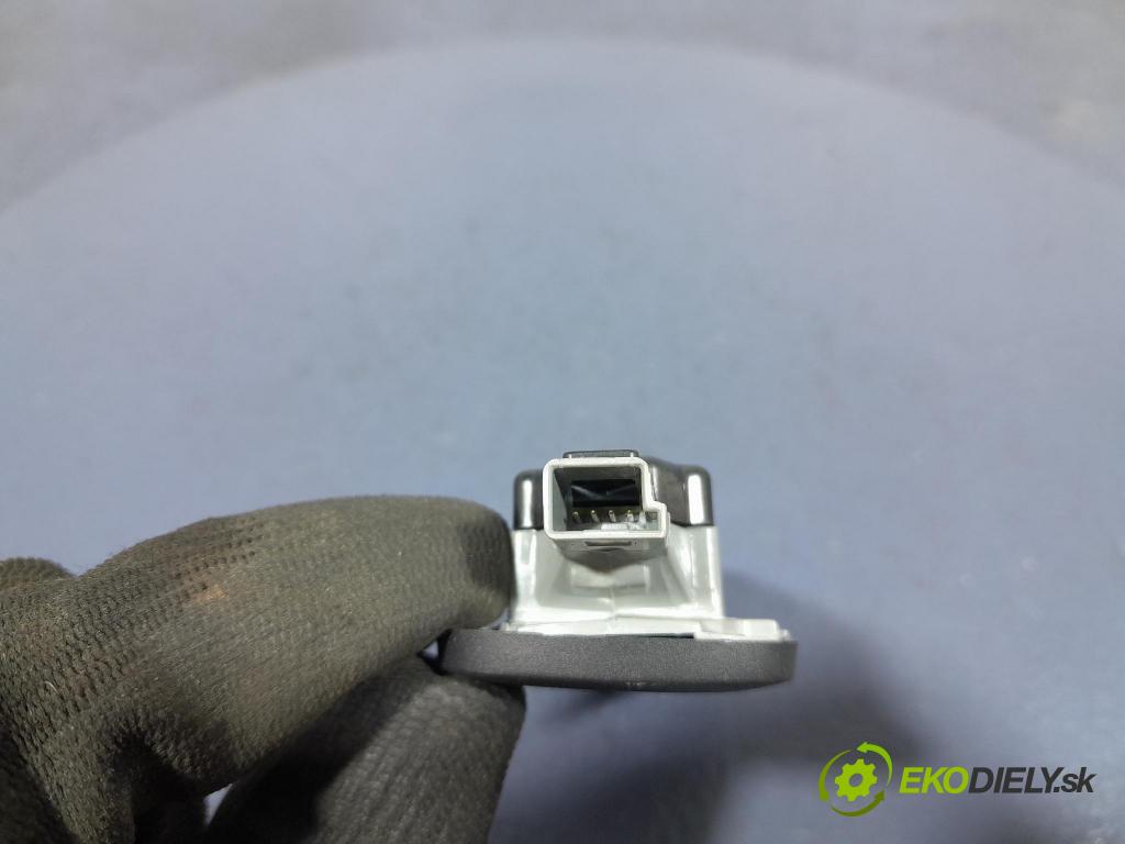 Bmw X7 2021 Lampy Uvnitř 7911115