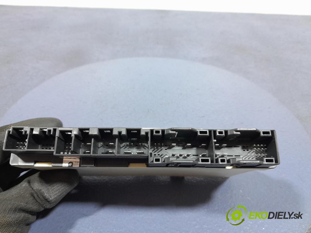 Bmw X7 2021 riadiaca jednotka Sedadlo: 7928428
