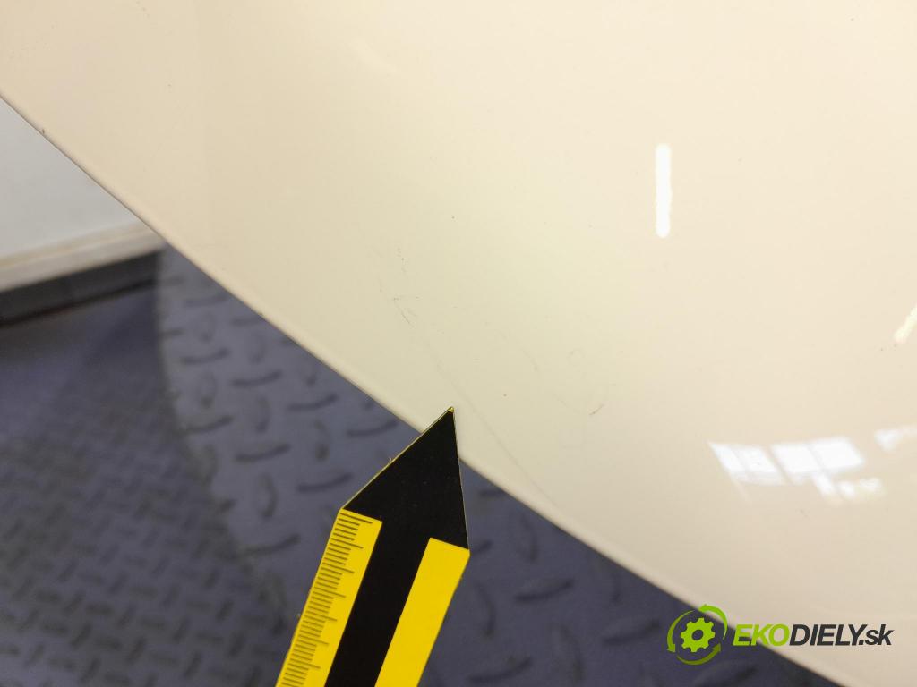 Renault Captur 2013 kapota přední: