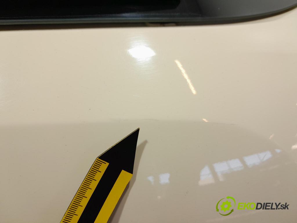 Renault Captur 2013 zadní dveře kufra: kufr
