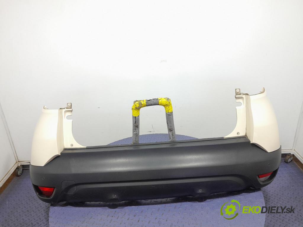 Renault Captur 2013 nárazník Zad: