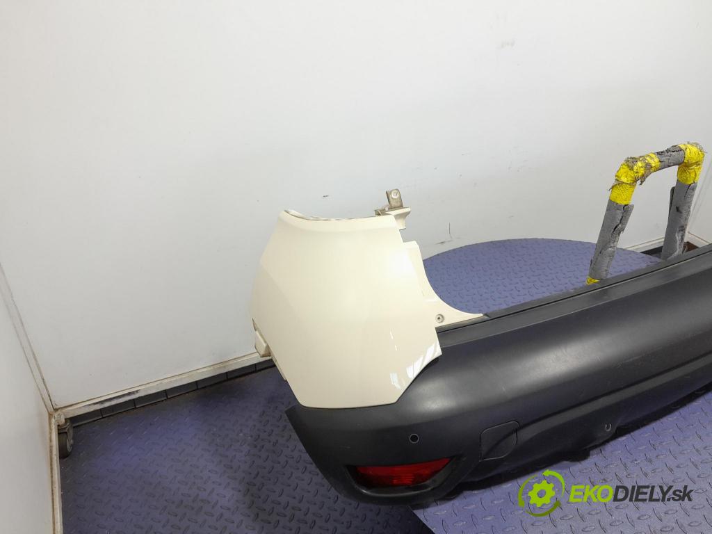 Renault Captur 2013 nárazník Zad: