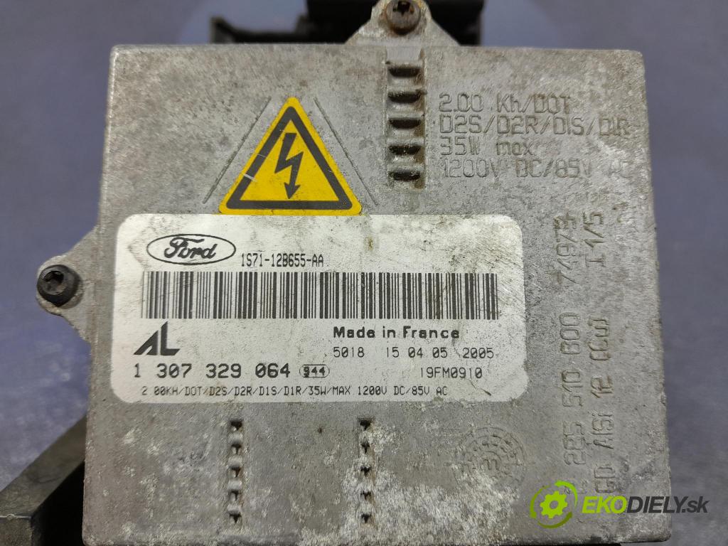 Ford Mondeo 2005 světlo Levý: 1S71-13006-CM