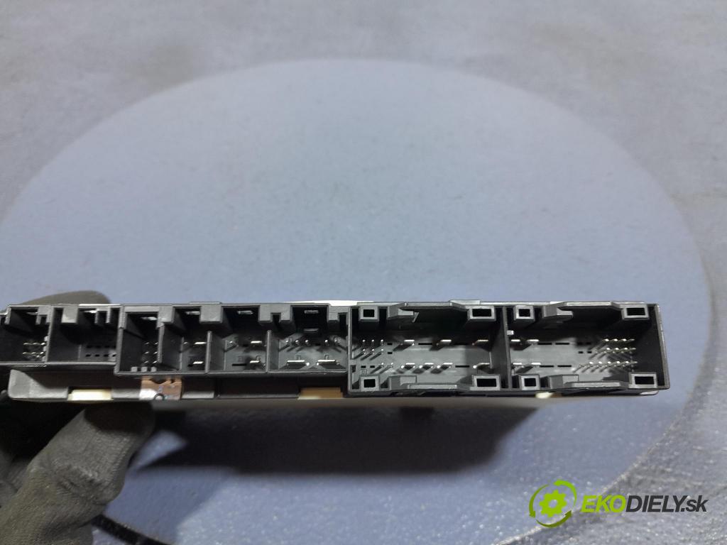 Bmw X7 2021 riadiaca jednotka Sedadlo: 7928428
