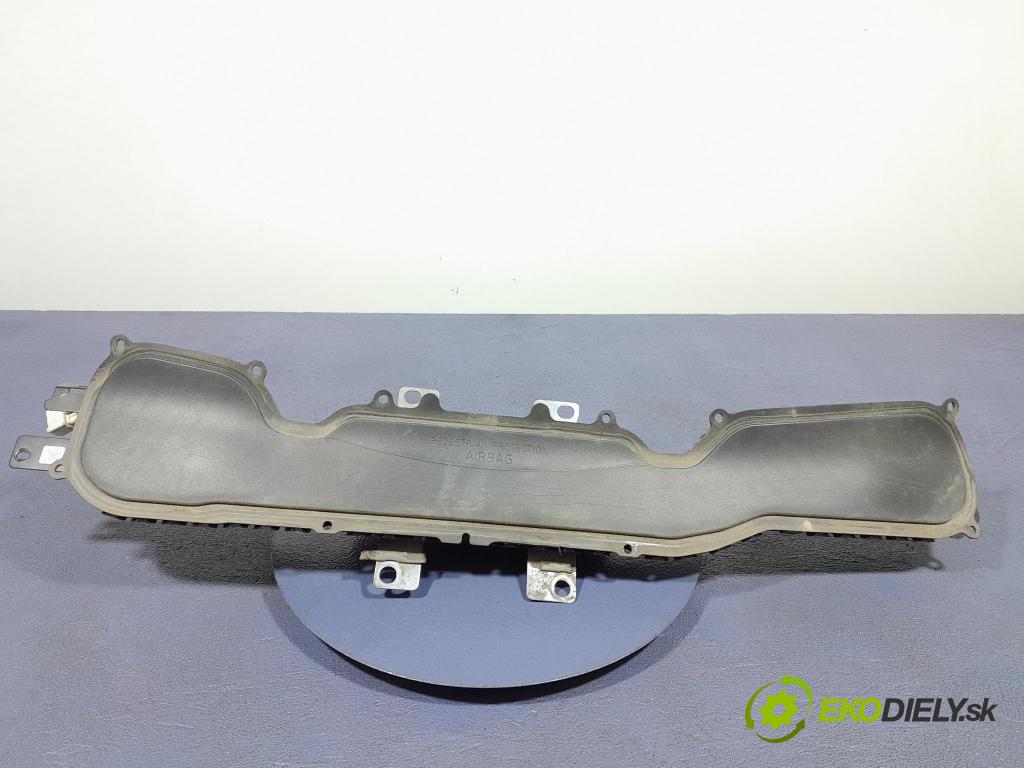 Volvo V40 2014 Airbag: x P31404289