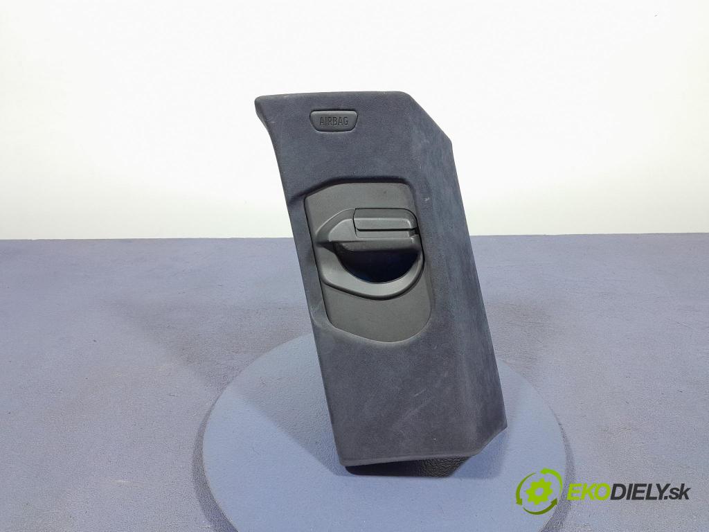 Bmw X7 2021 kryt Plast: Interiéry: 5A0DA46