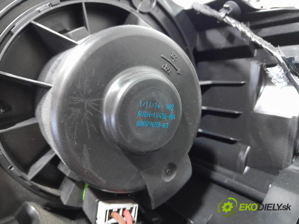 Volvo V40 2014 radiator 31404278