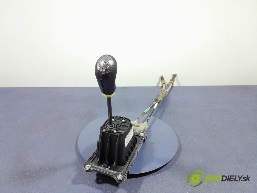 Renault Captur 2013 Páka: Zmeny: 9615809