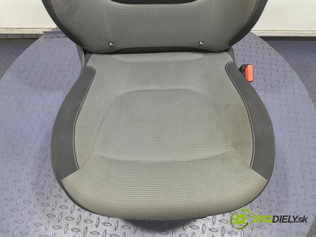 Renault Captur 2013 Sedadlo spolujezdce