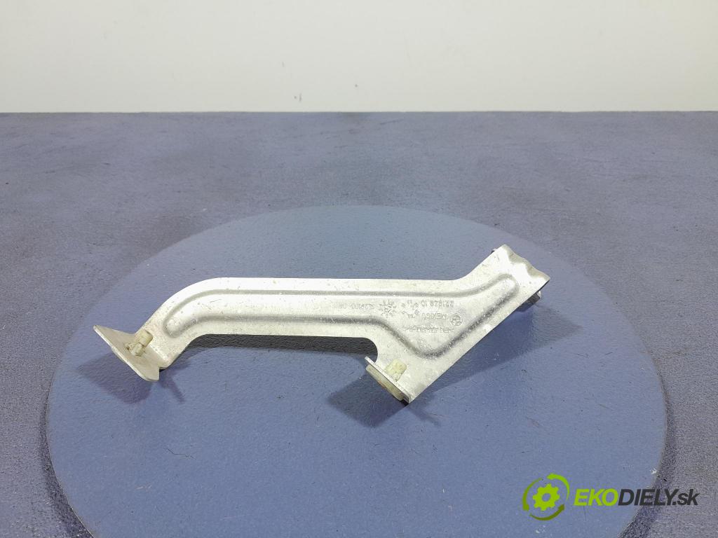 Bmw X7 2021 kryt Plast: podvozek: 7428100