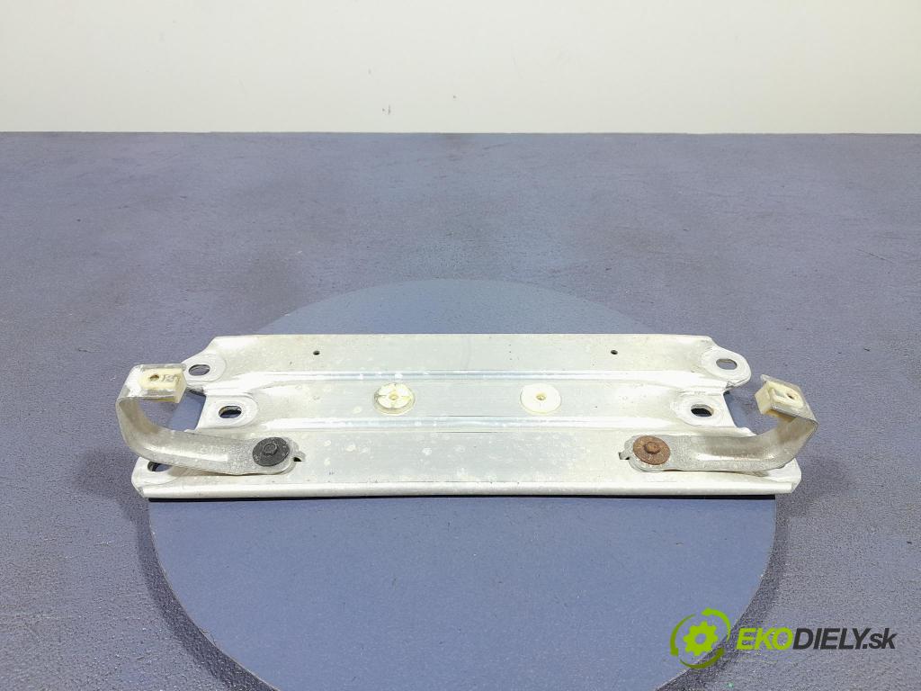 Bmw X7 2021 kryt Plast: podvozek: 7339964
