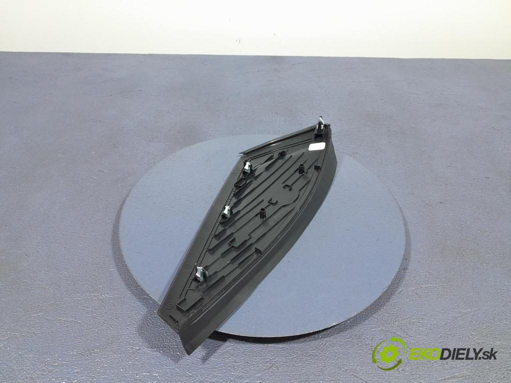 Bmw X7 2021 kryt Plast: Interiéry: 9399395