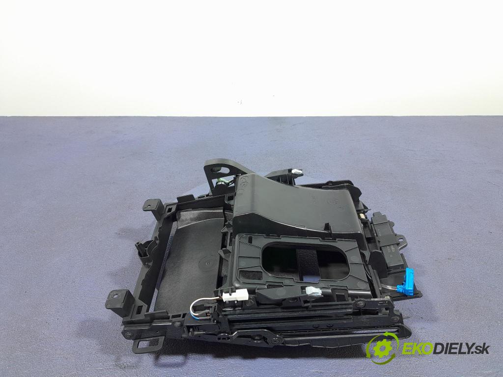 Bmw X7 2021 kastlík 6810497