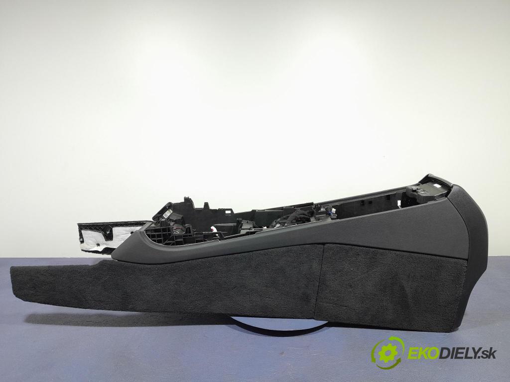 Bmw X7 2021 tunel Stredný: