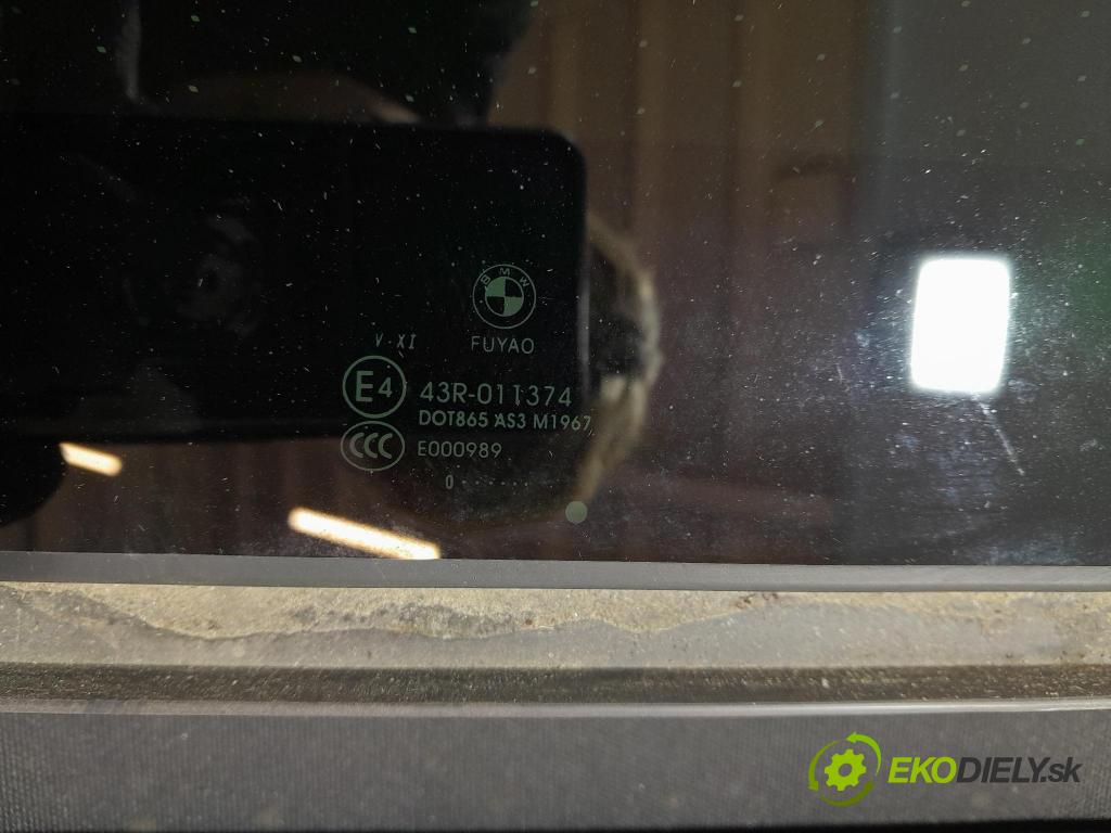 Bmw X7 2021 Střešní okno: