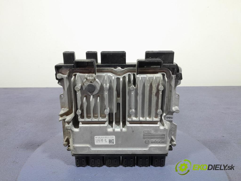 Bmw X7 2021 riadiaca jednotka Motor: 5A16635