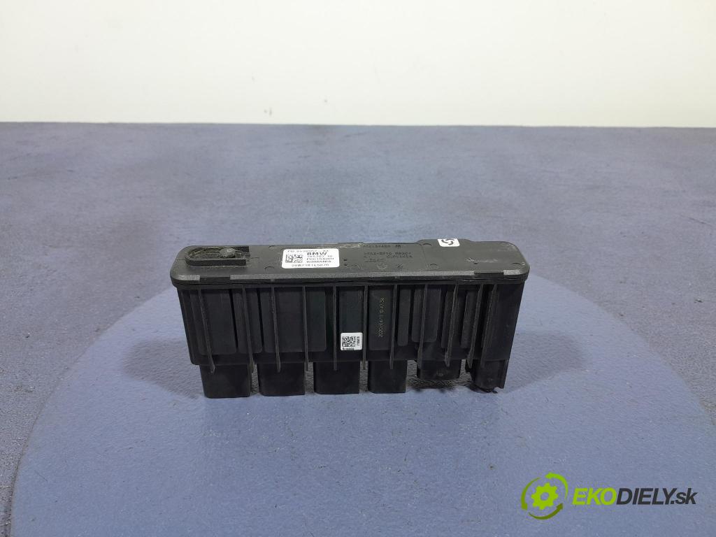 Bmw X7 2021 řídící jednotka 8638552