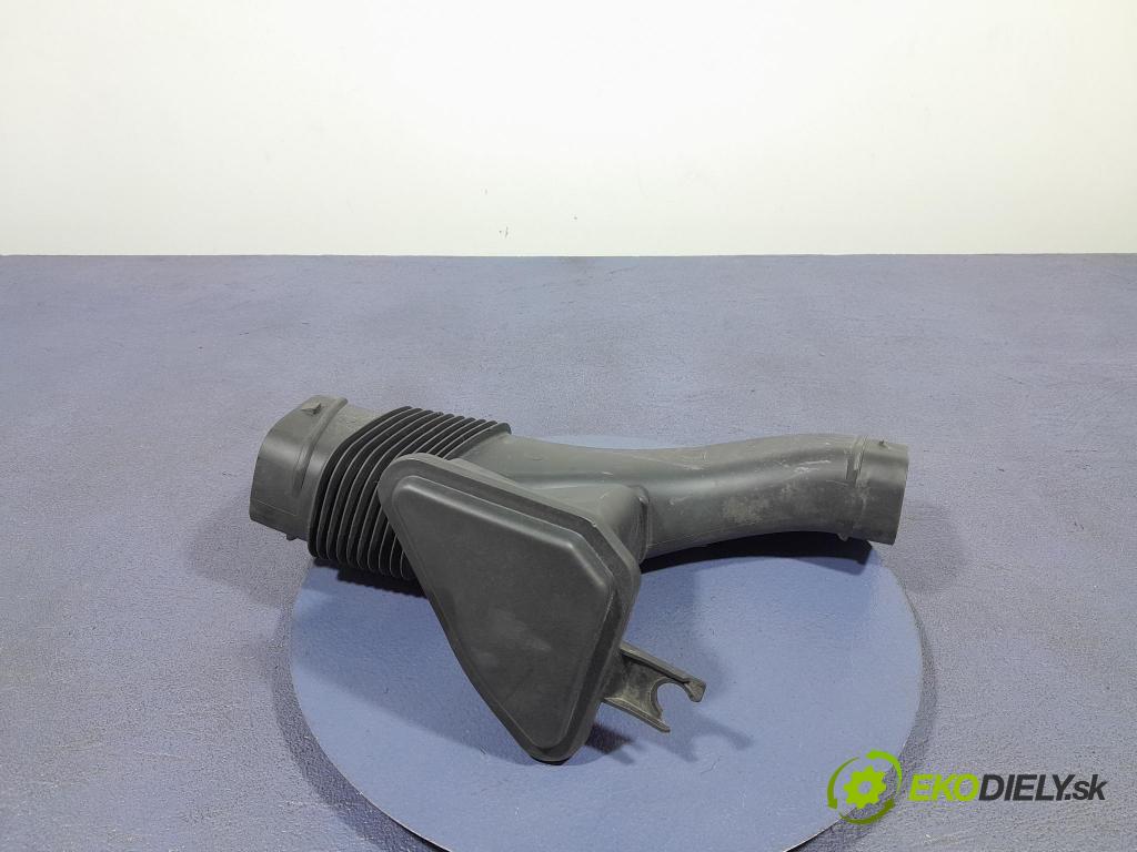 Bmw X7 2021 trubka Vzduch: 8689753