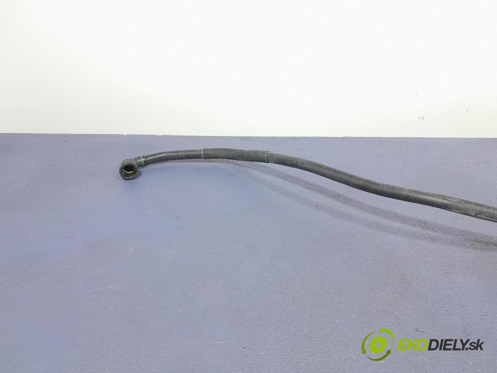 Bmw X7 2021 trubka Paliva: 7439939
