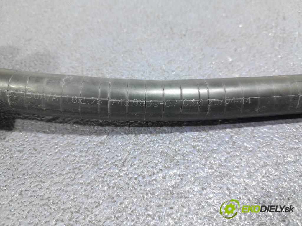 Bmw X7 2021 trubka Paliva: 7439939