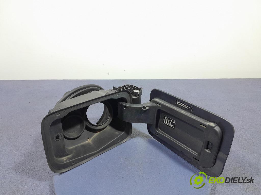 Bmw X7 2021 Klapka Infuze Paliva: 7440020