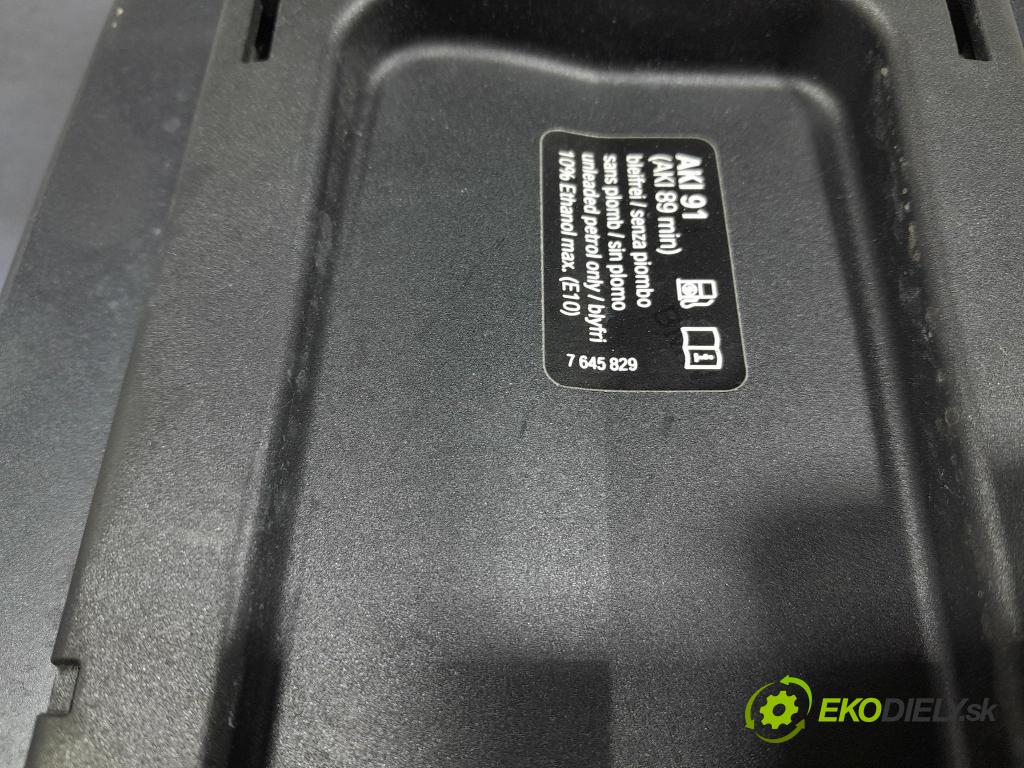 Bmw X7 2021 Klapka Infuze Paliva: 7440020