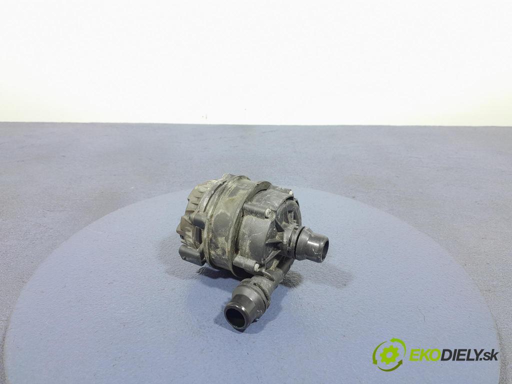 Bmw X7 2021 čerpadlo Voda: 8642732