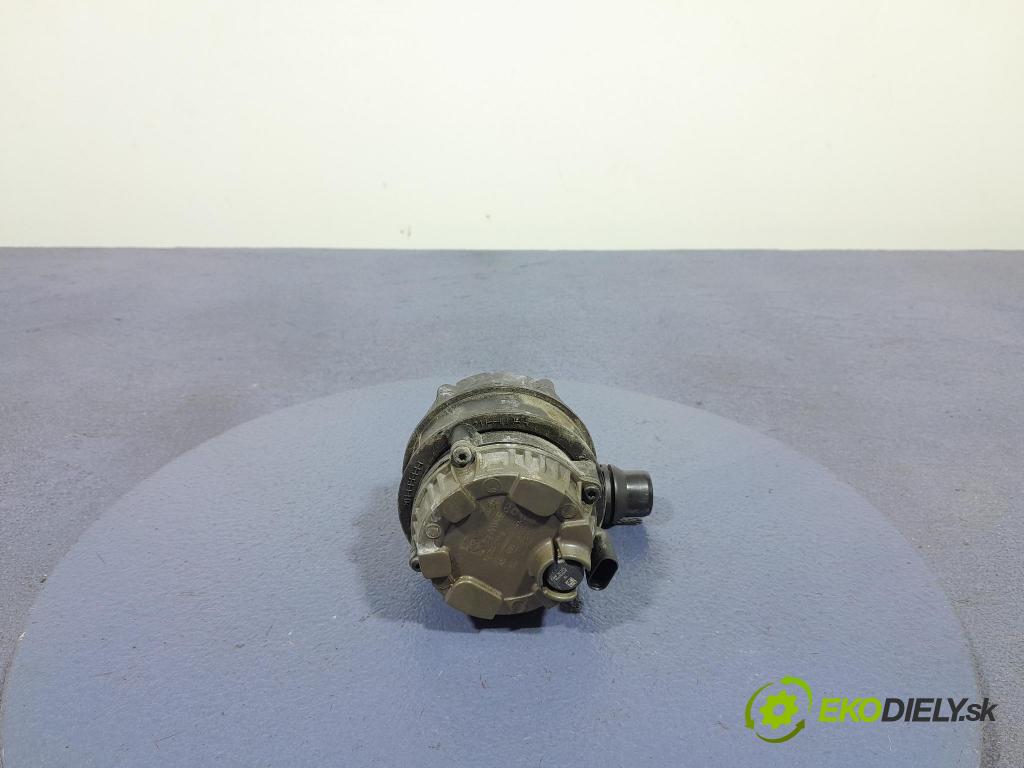 Bmw X7 2021 čerpadlo Voda: 8642732