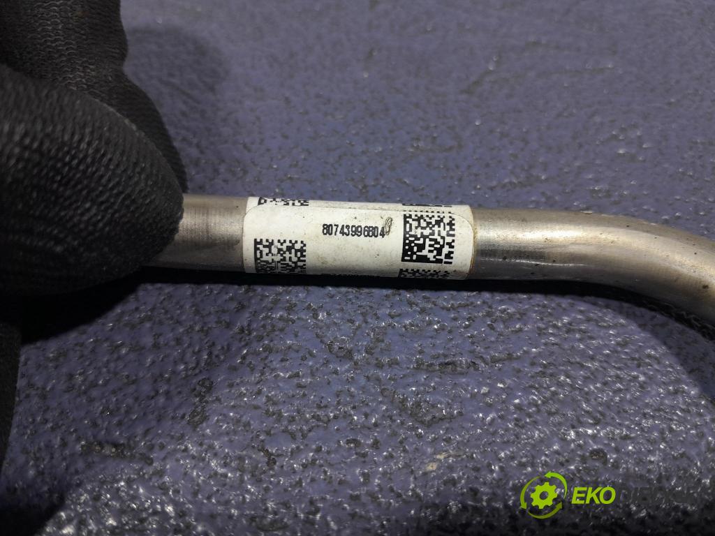Bmw X7 2021 trubka Paliva: 8074399
