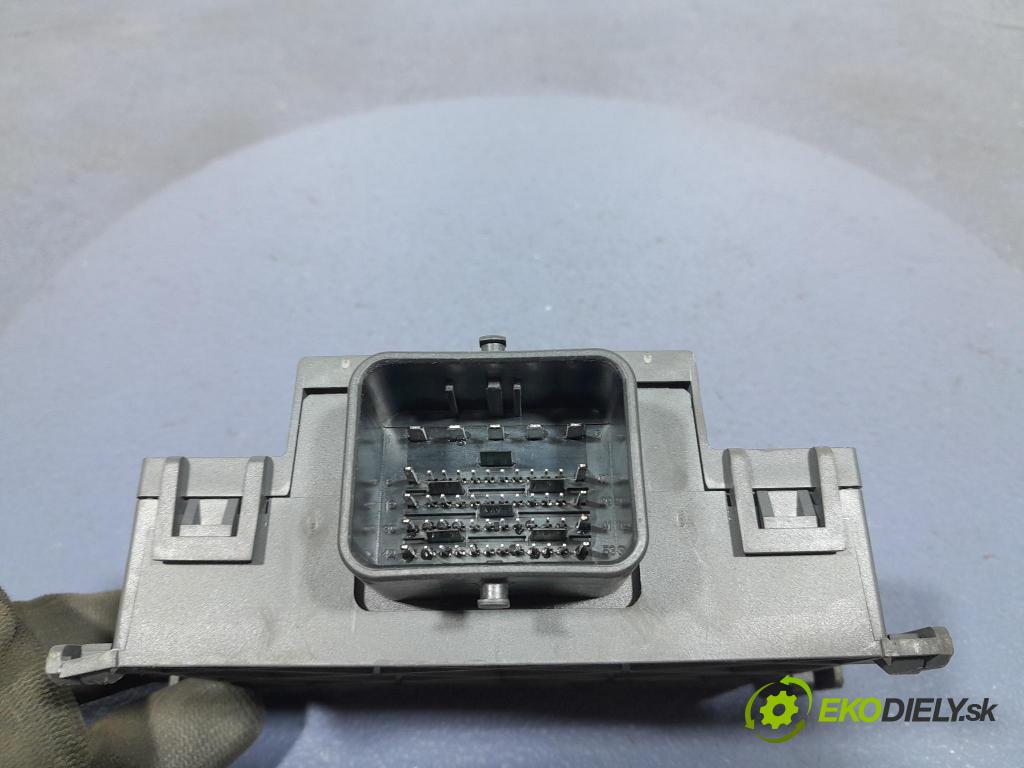 Peugeot 308 2009 riadiaca jednotka 9666547780