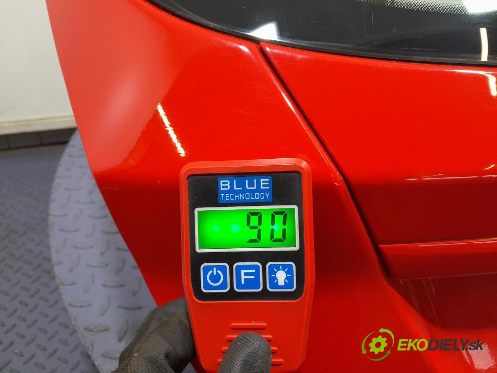 Ford Fiesta 2016 zadna dveře kufra: kufra: