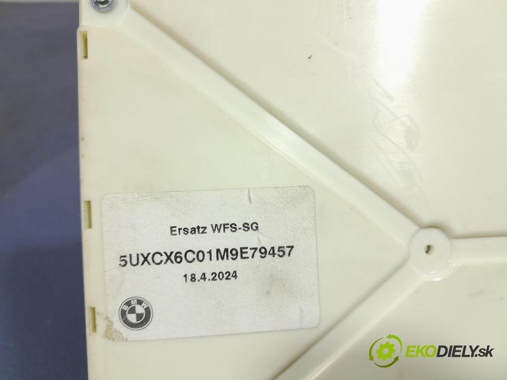 Bmw X7 2021 řídící jednotka Komfortu 5B31359