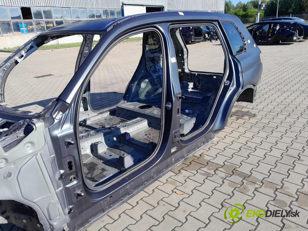 Bmw X7 2021 práh Levý: 
