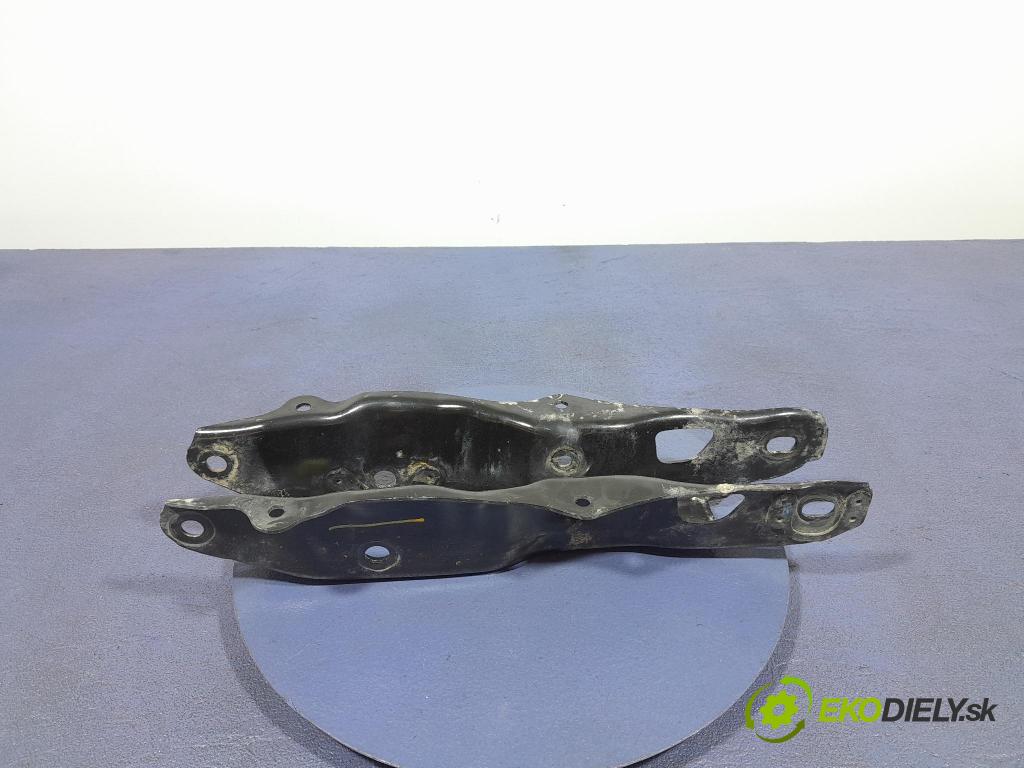 Bmw X7 2021 Zad: v pravo: