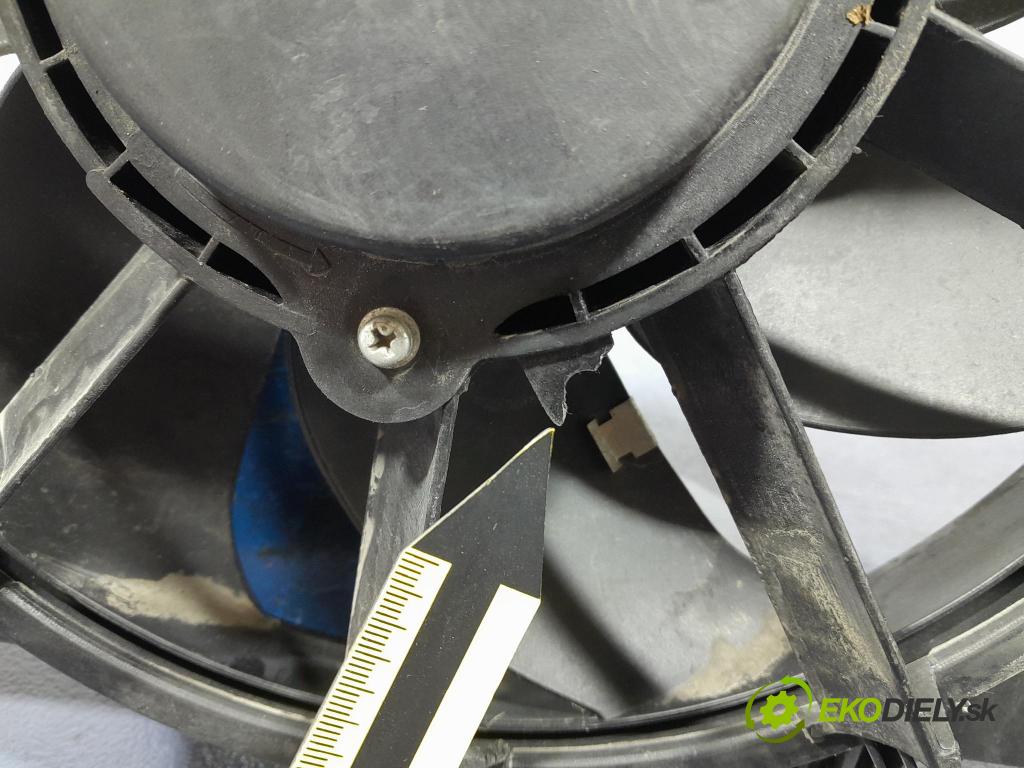 Ford Fiesta 2016 ventilátor Chladič: 0027352