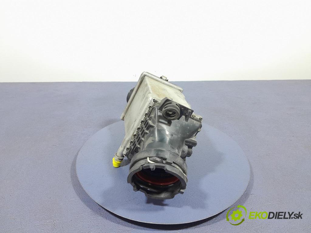 Bmw X7 2021 Chladič Vzduch: 8660688