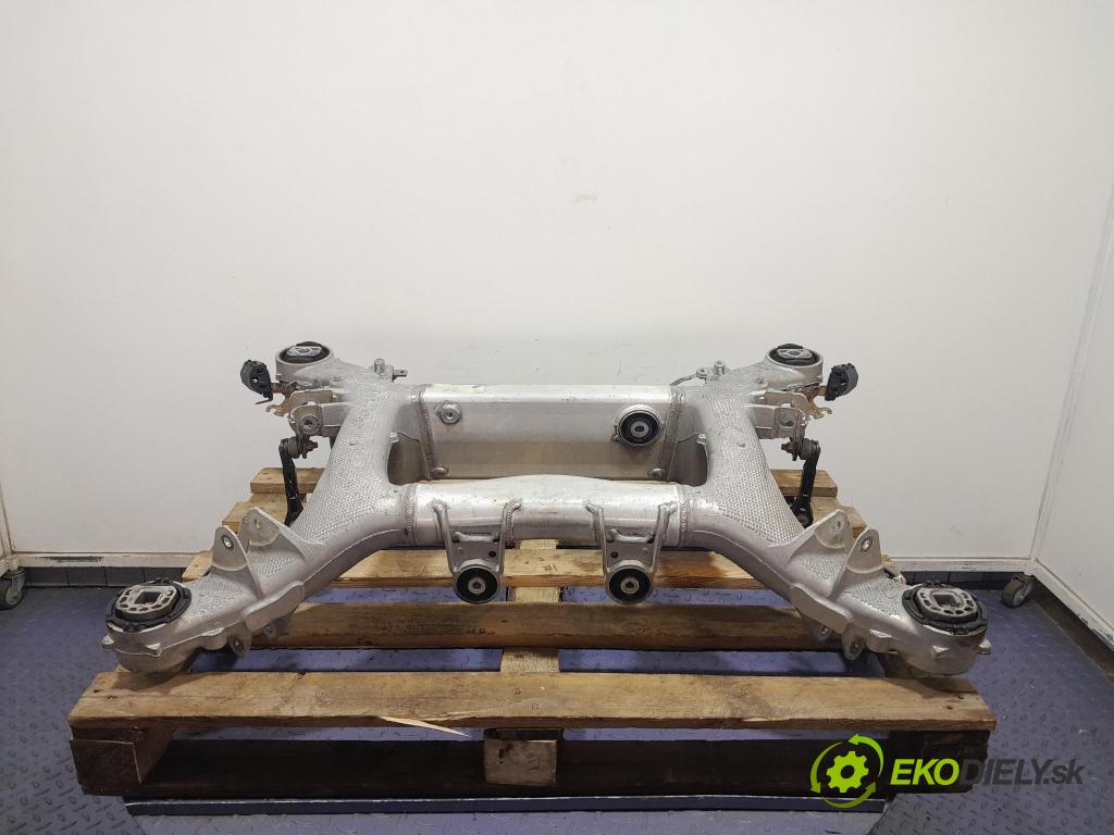 Bmw X7 2021 výstuha Pozastavenia: zad 6894149