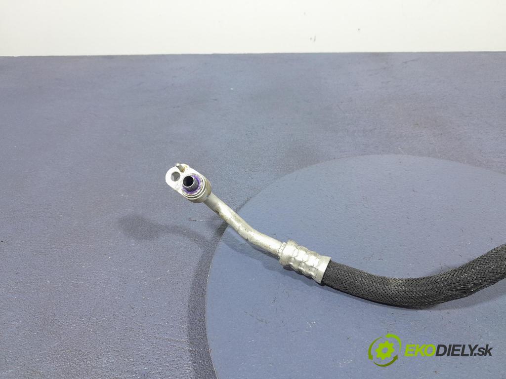 Bmw X7 2021 trubka Klimatizace: 9354589