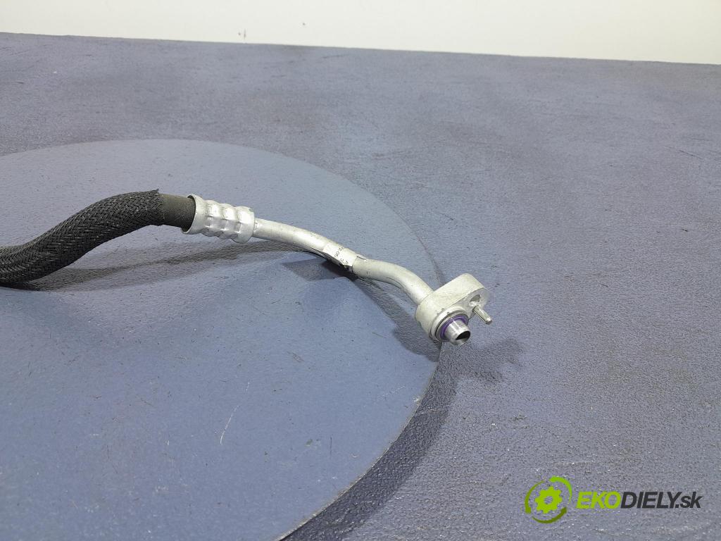 Bmw X7 2021 trubka Klimatizace: 9354589