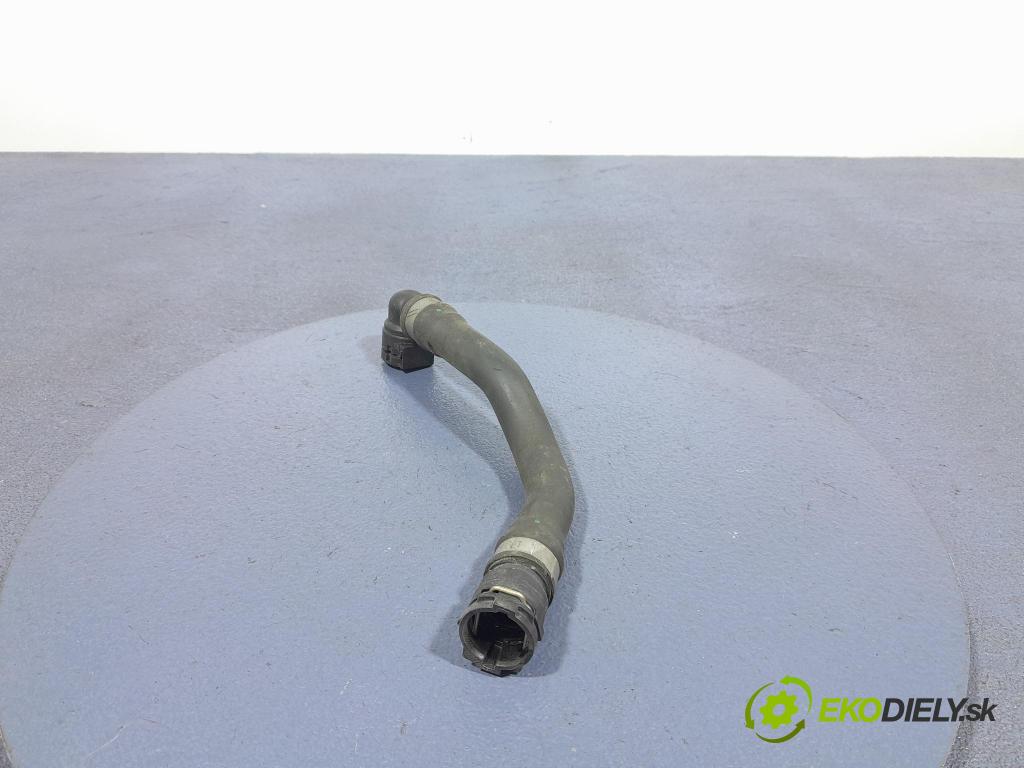 Bmw X7 2021 trubka Chladič: 9894787