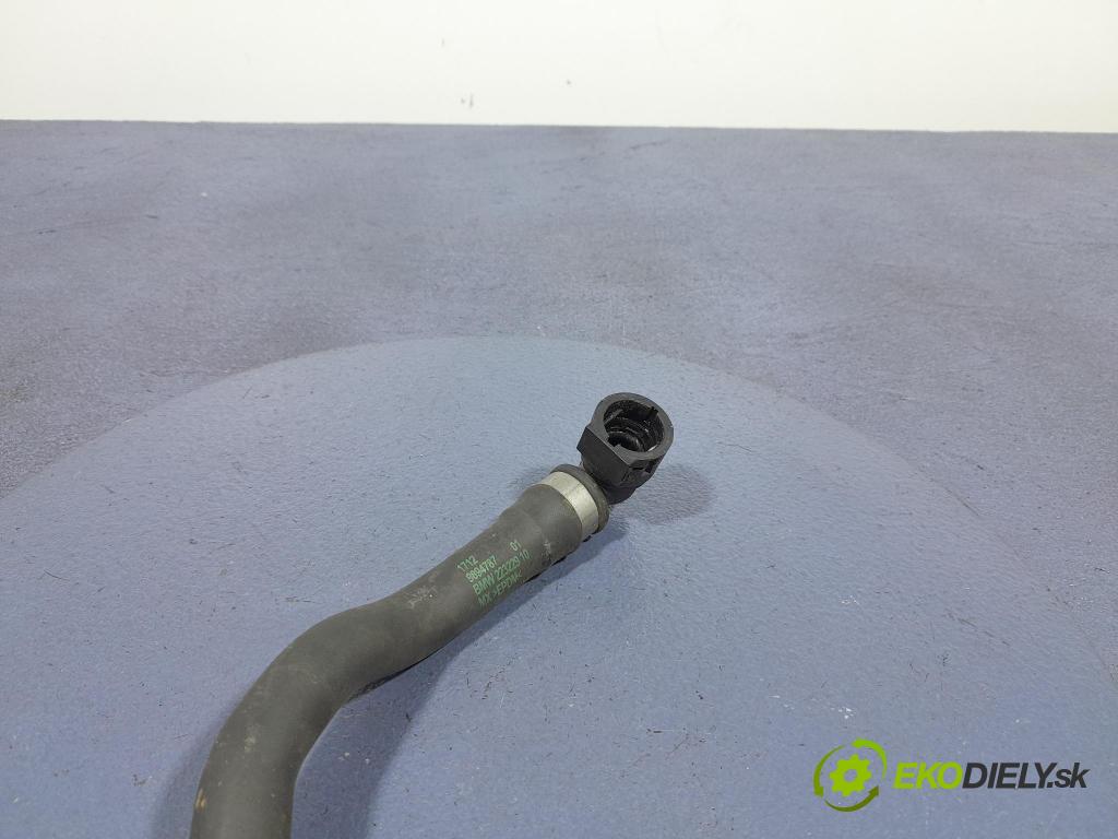 Bmw X7 2021 trubka Chladič: 9894787