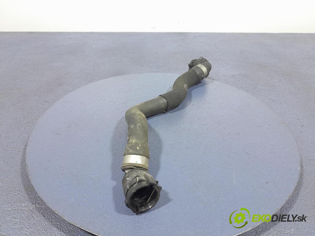 Bmw X7 2021 trubka Chladič: 9894766