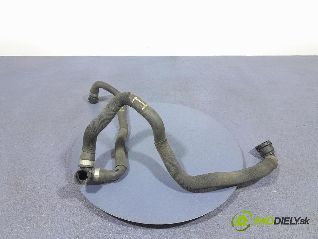 Bmw X7 2021 trubka Chladič: 9894778