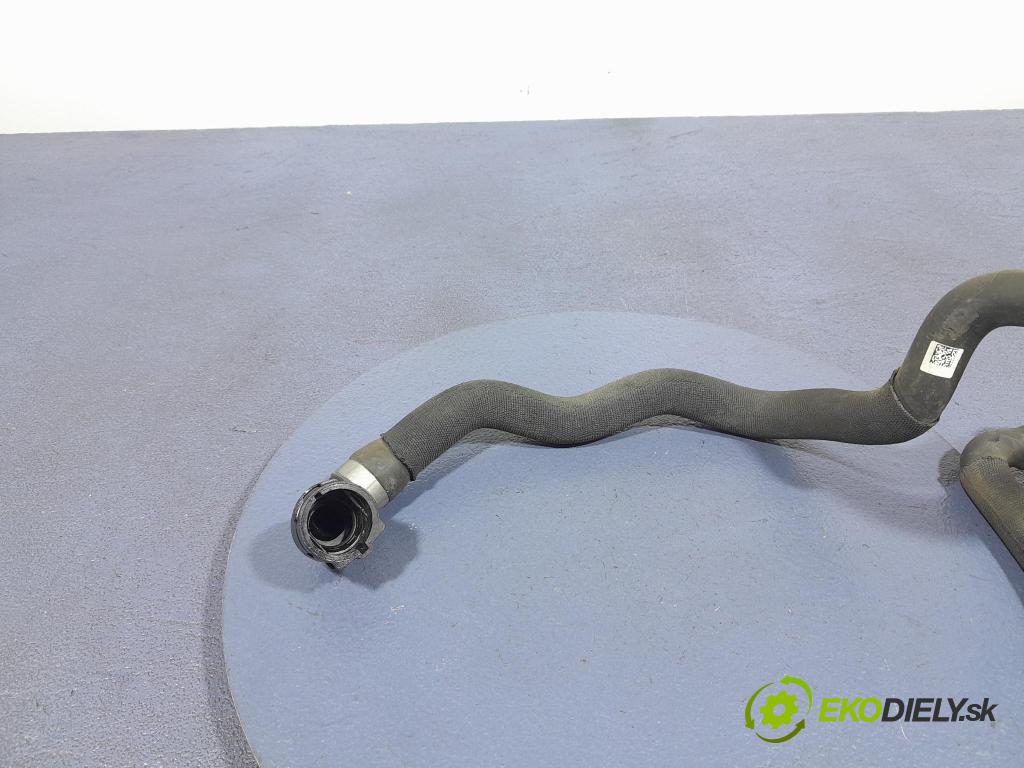 Bmw X7 2021 trubka Chladič: 9894778
